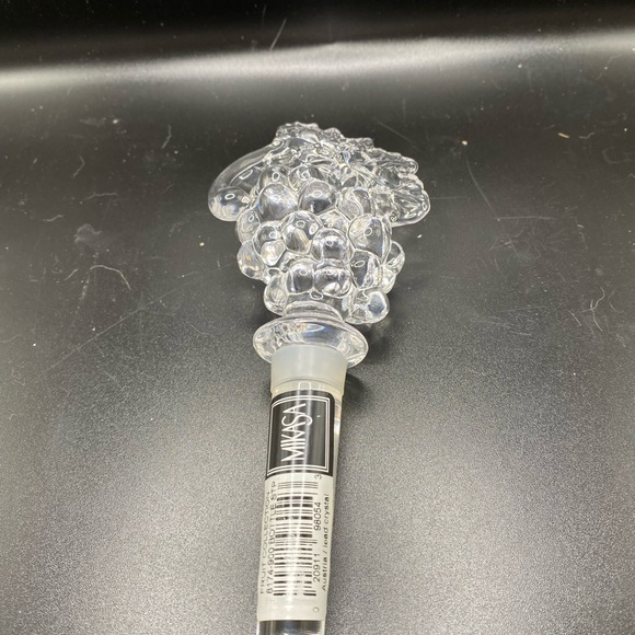 Mikasa Dining Mikasa Crystal Wine Bottle Stopper Leaf Grapes Poshmark